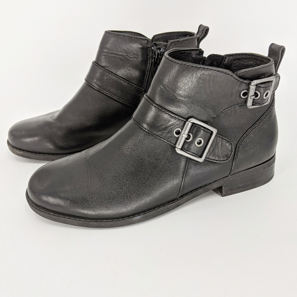 Vionic black ankle boots Clearance